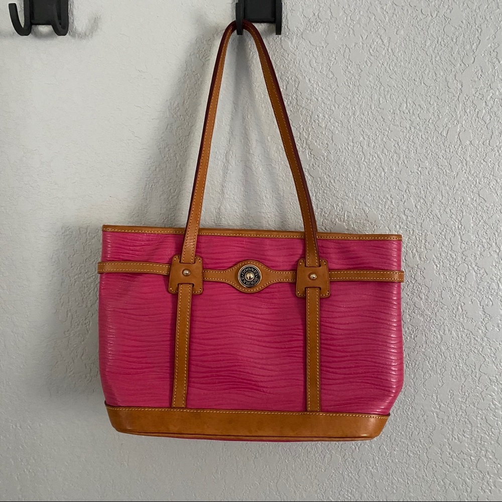 Dooney & Bourke Bag